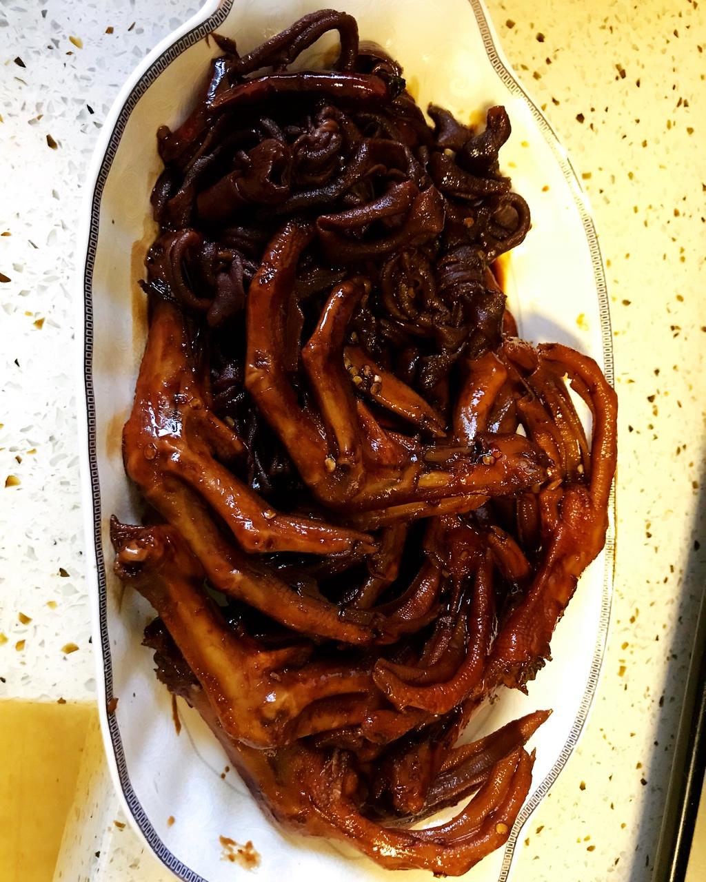 周黑鸭味～～～鸭翅 鸭爪