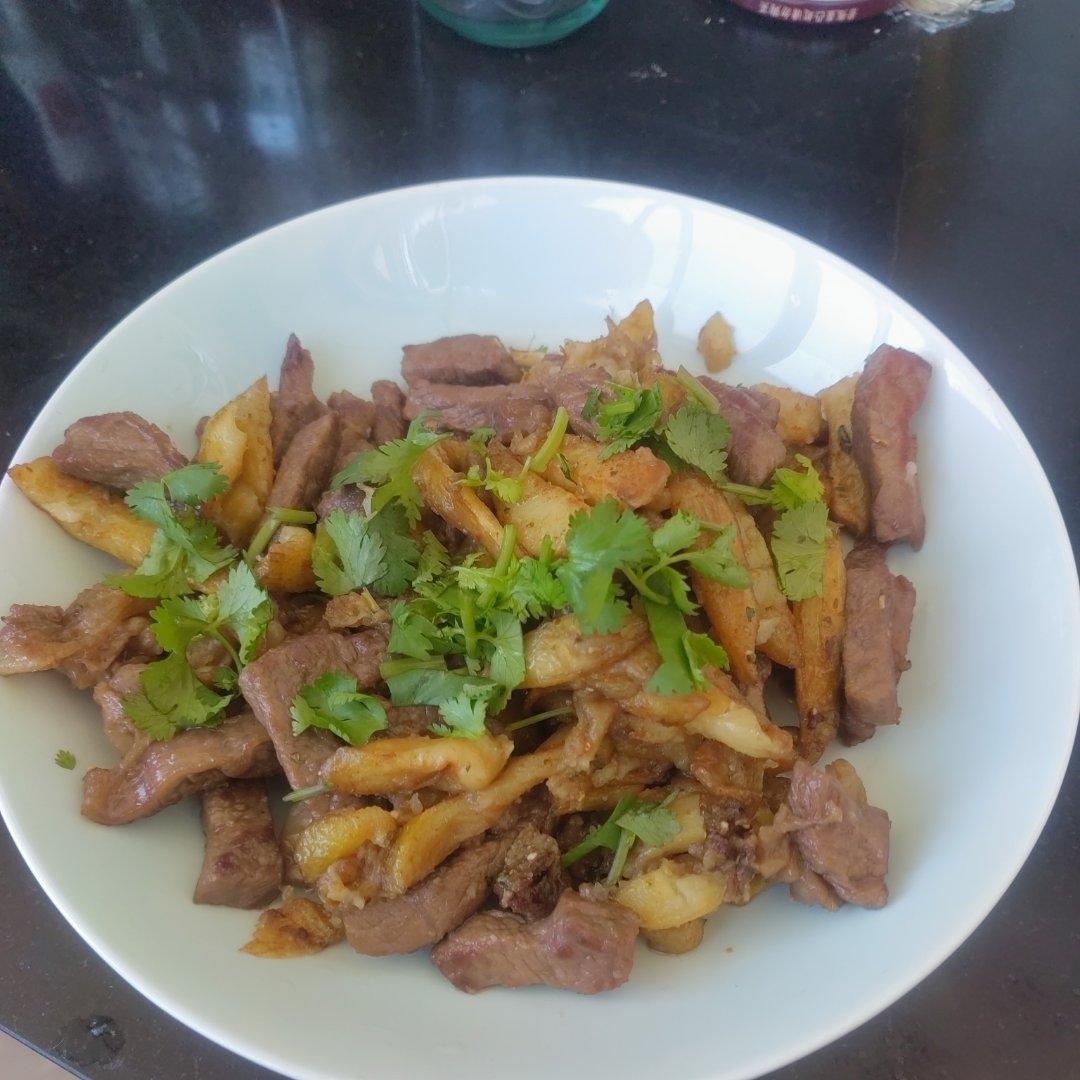 嫩滑多汁‼️一口就上瘾的㊙️牛排土豆煎锅