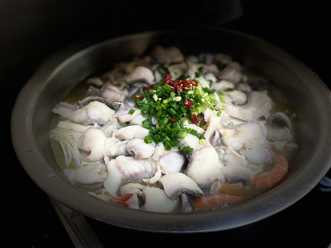 酸菜黑鱼煲