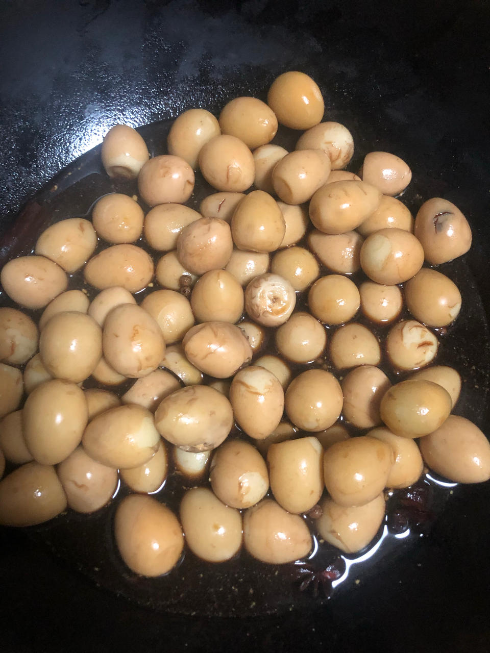 乡巴佬卤鹌鹑蛋