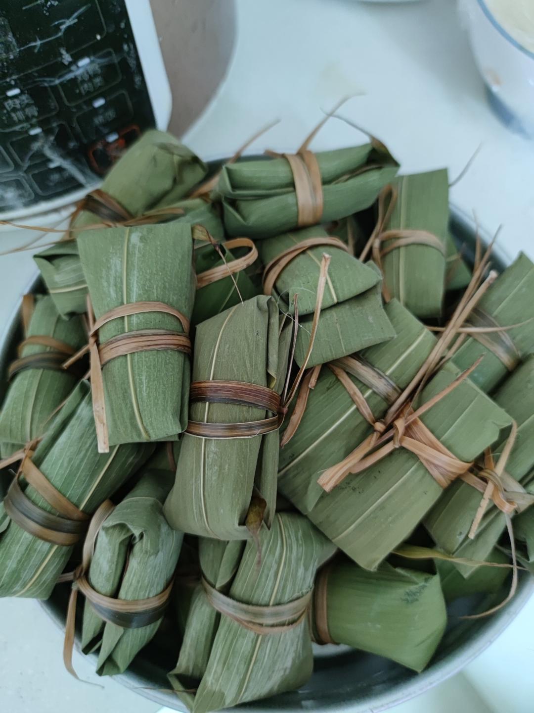 【艾草米果的做法步骤图,艾草米果怎么做好吃】玲子03_下厨房