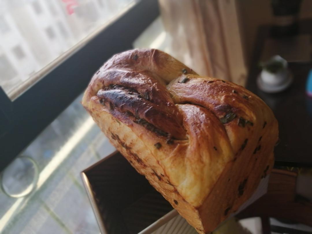 香葱肉松手撕吐司