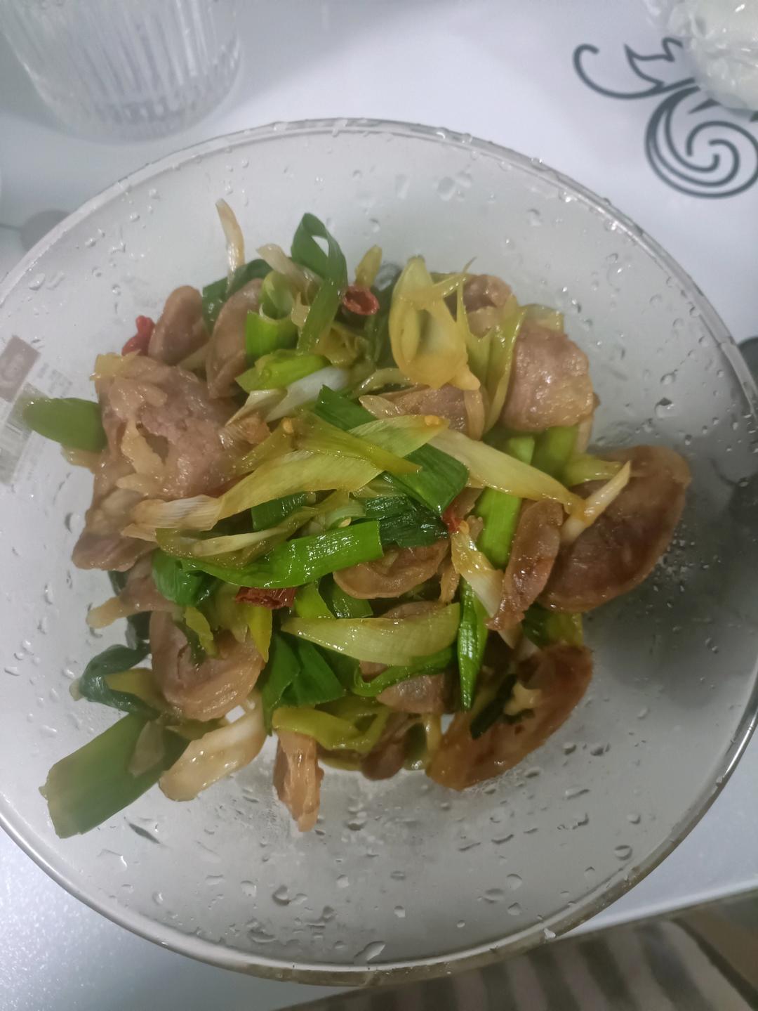 无盐版大蒜炒香肠