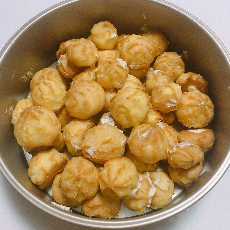 简单易成功的奶油小泡芙做法