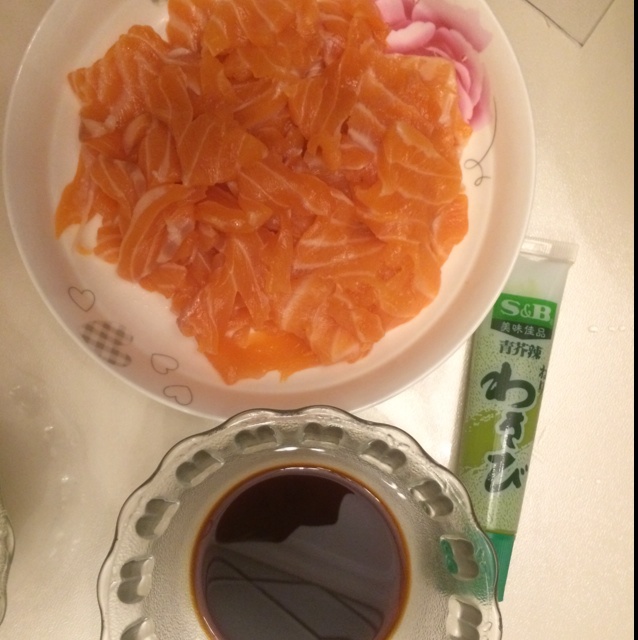 刺身三文鱼