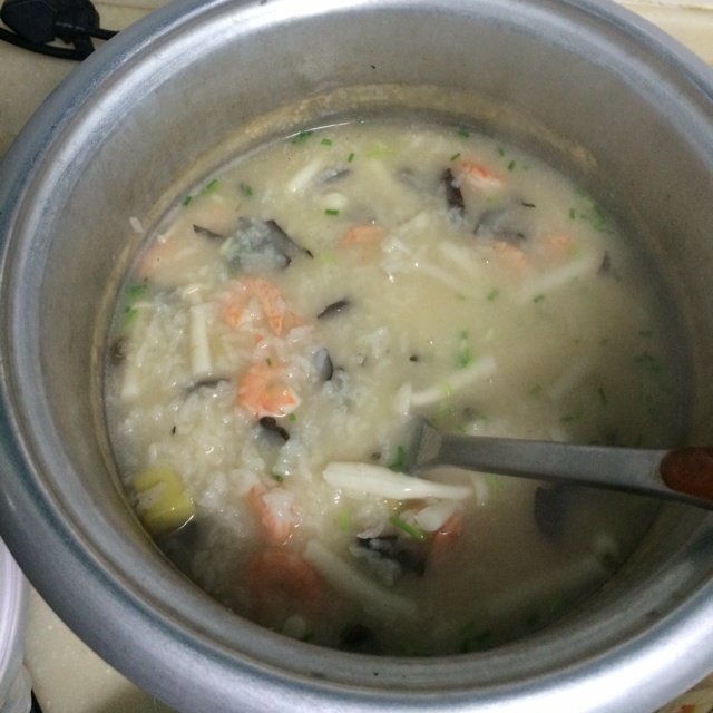 秘制鲜虾粥