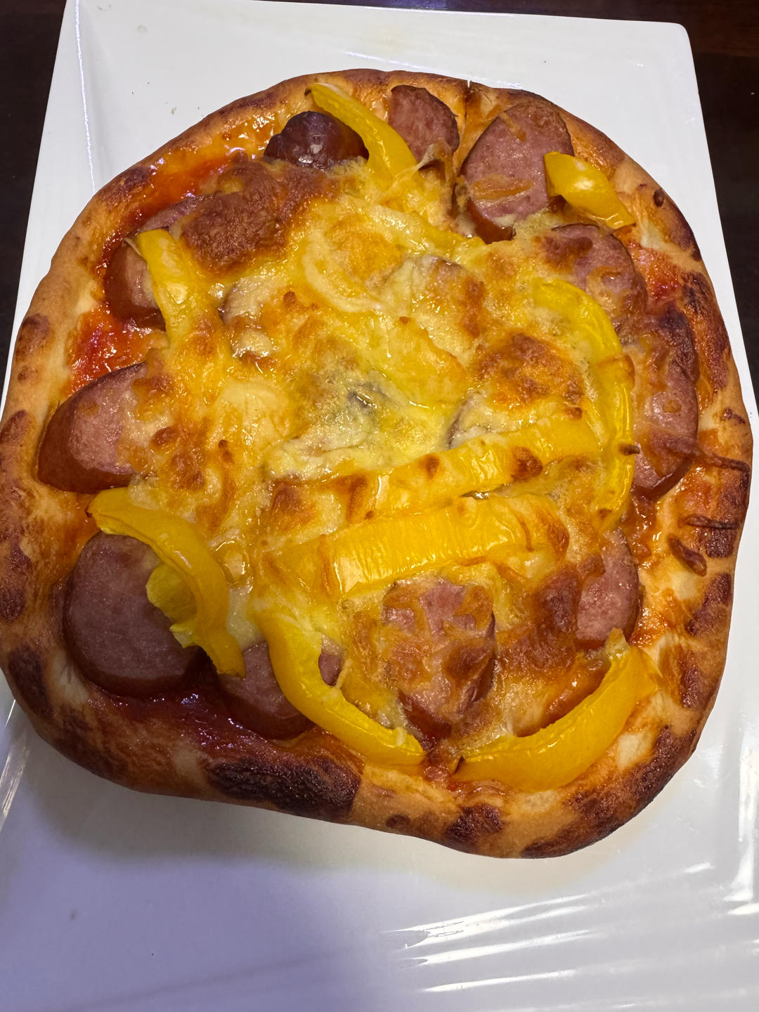 番茄芝士薄底披萨