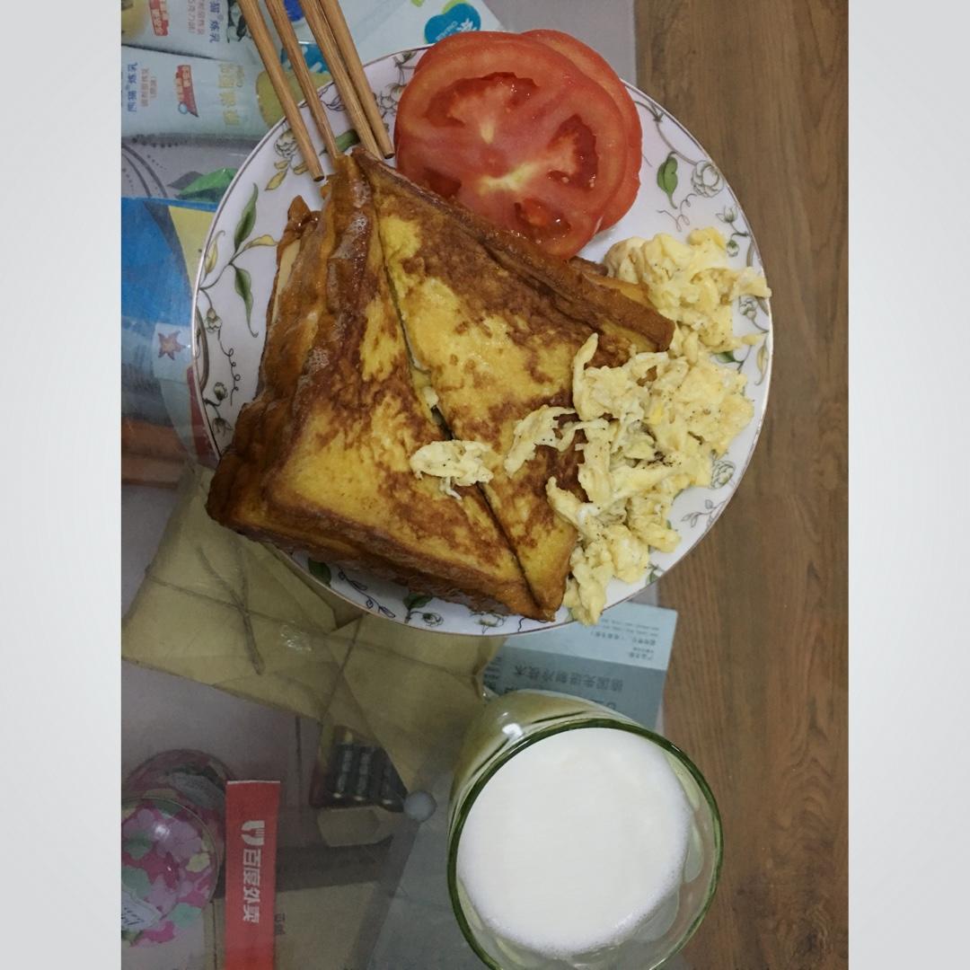蛋煎培根吐司片