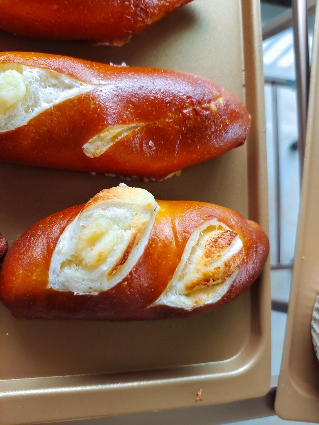 柚子奶酪碱水棒