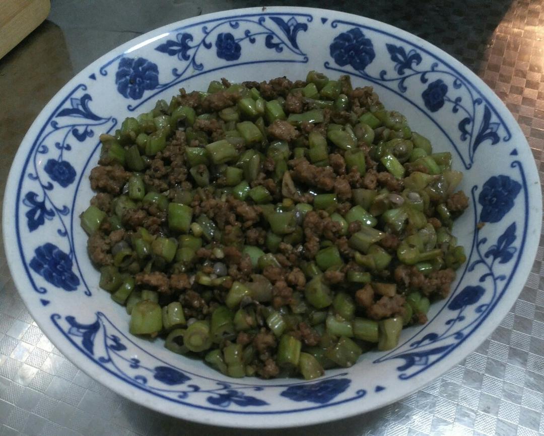 肉沫豆角下饭菜