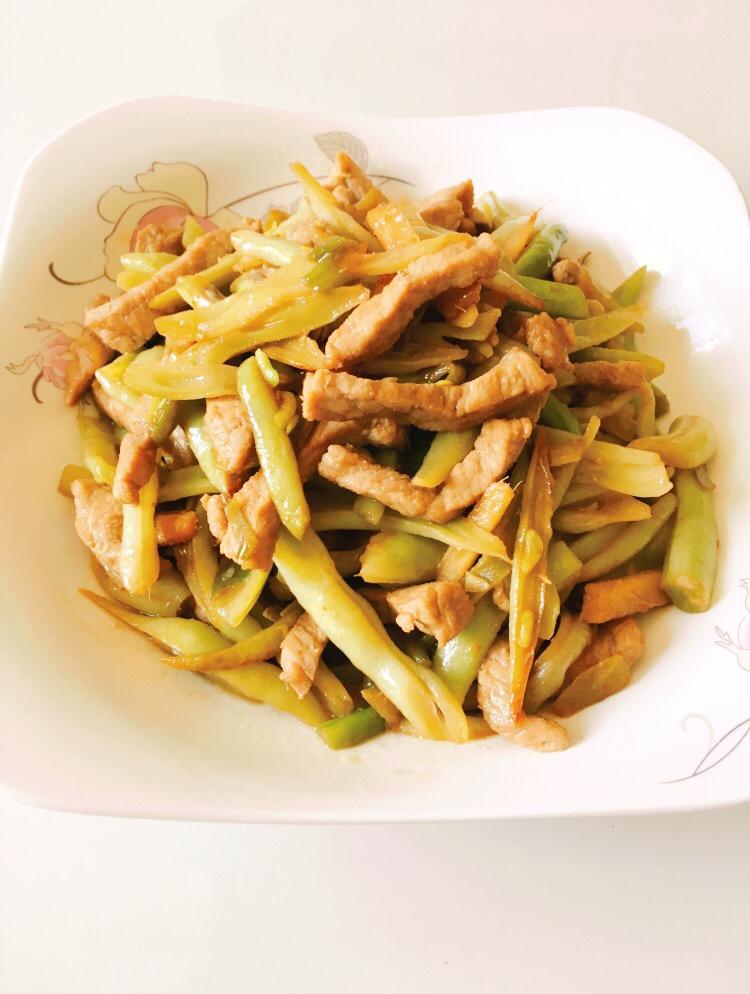 扁豆角炒肉丝的做法