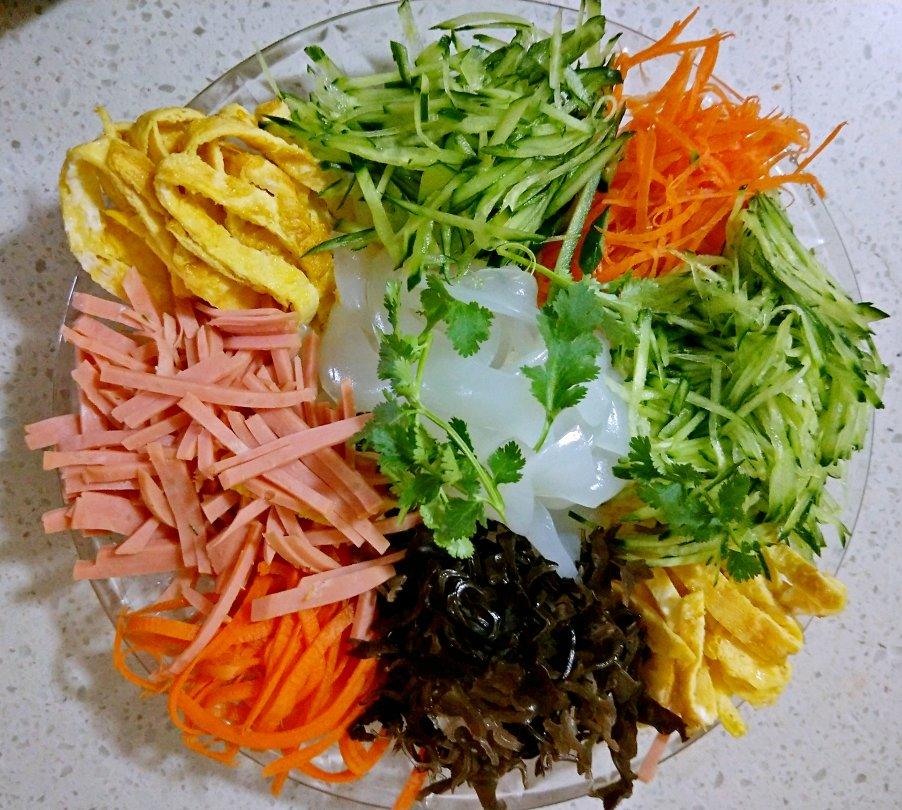 五彩拉皮