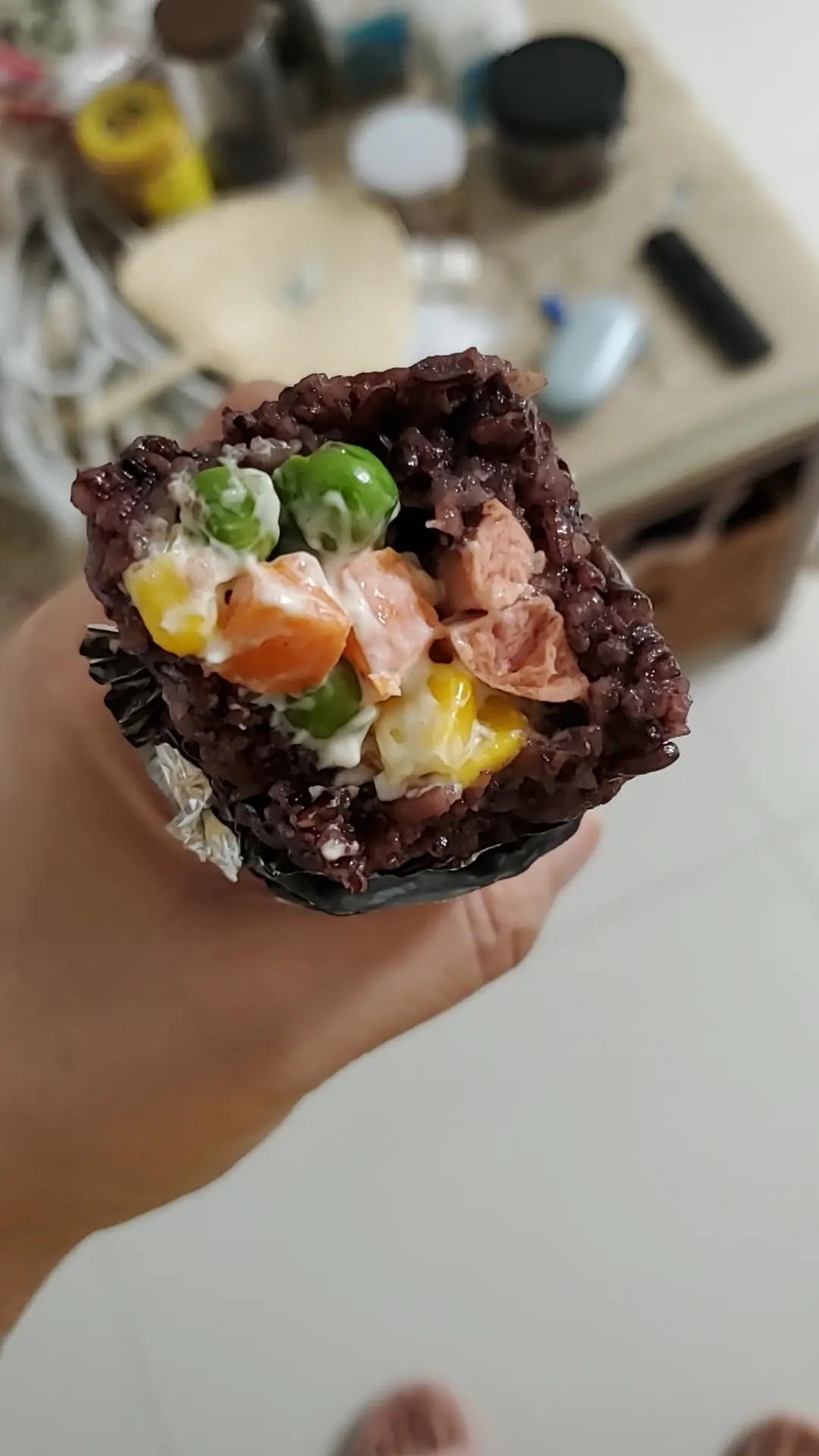 上学快手早餐之紫米饭团