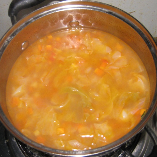 蕃茄土豆圆白菜汤