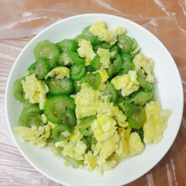丝瓜炒蛋