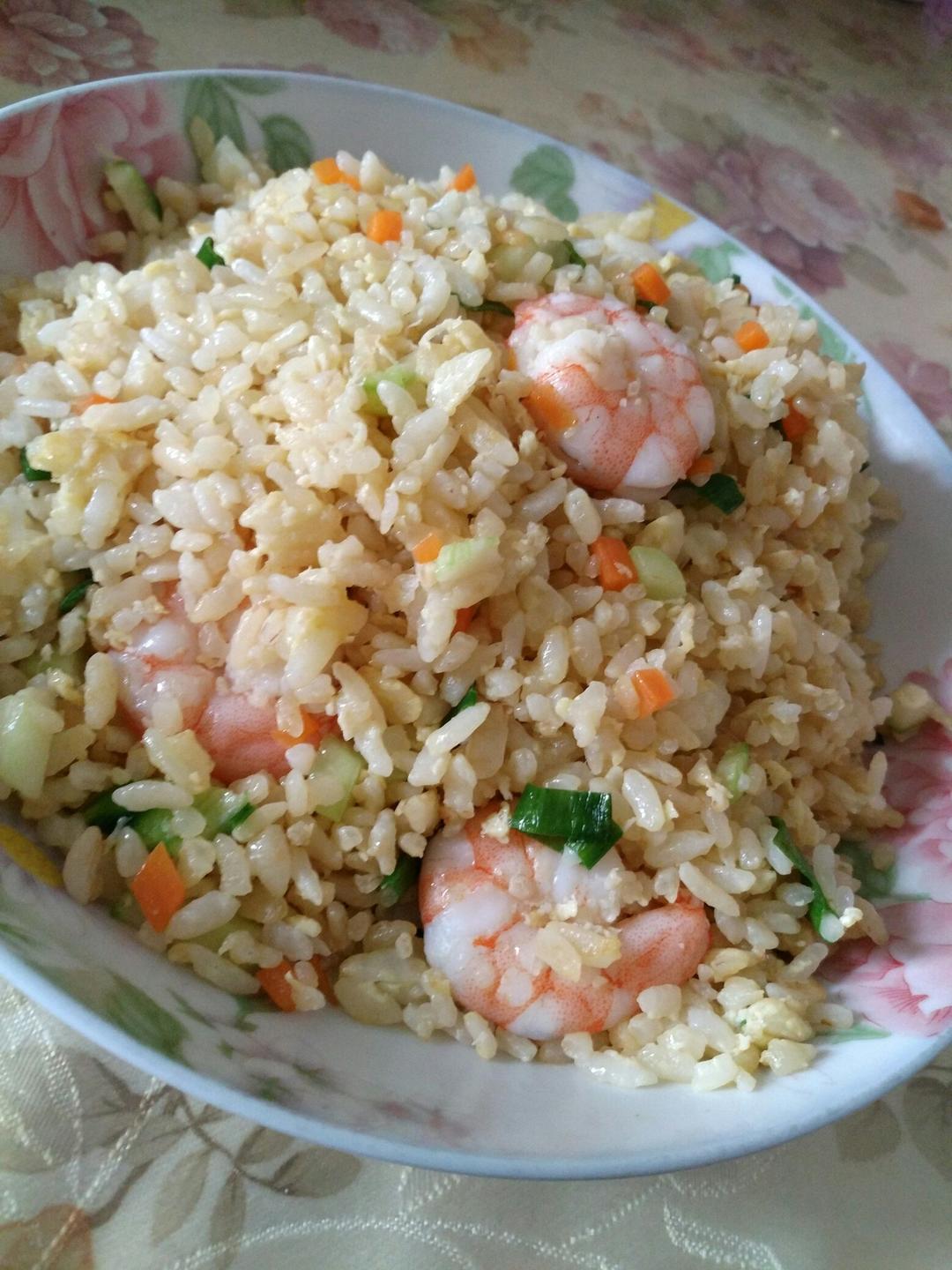 黄金虾仁炒饭