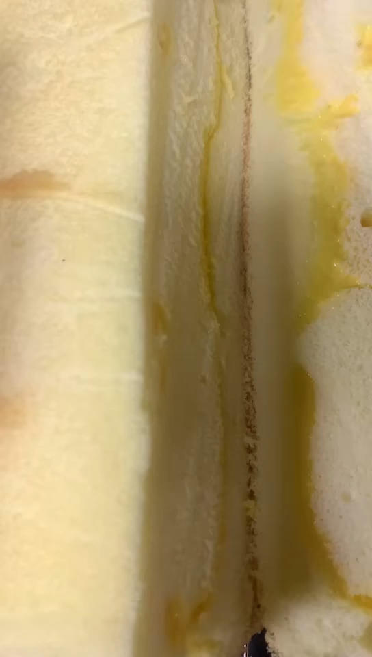 咸蛋黄芝士流心古早蛋糕