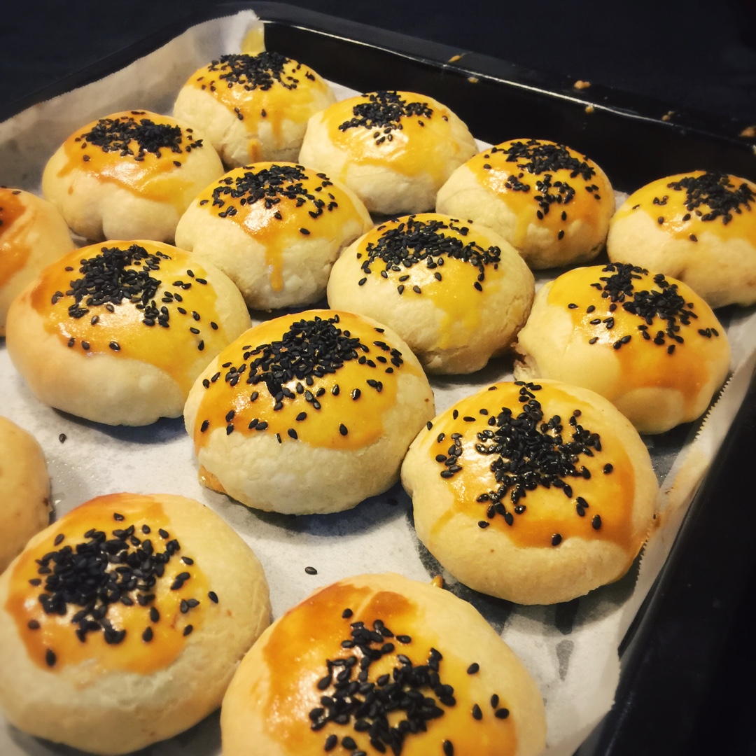 泳式鲜肉榨菜月饼