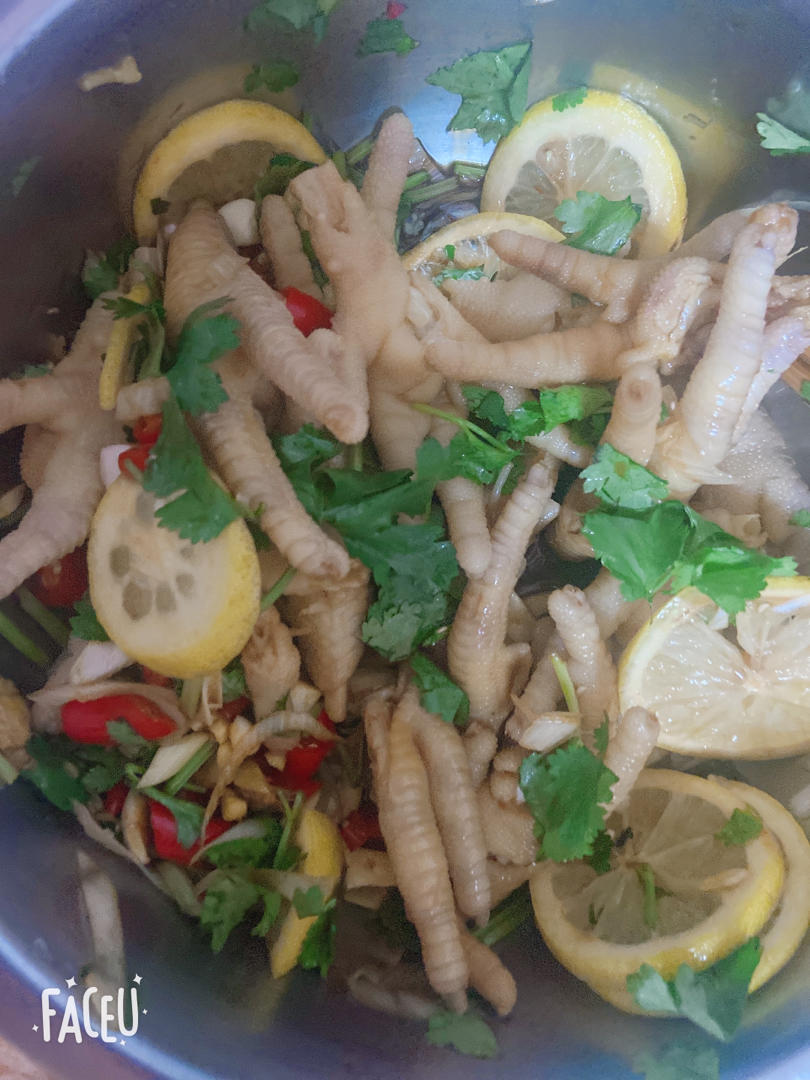 【柠檬酸辣鸡爪】自制超级无敌美味的网红鸡爪