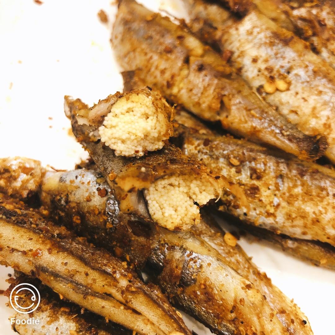 香煎椒盐多春鱼