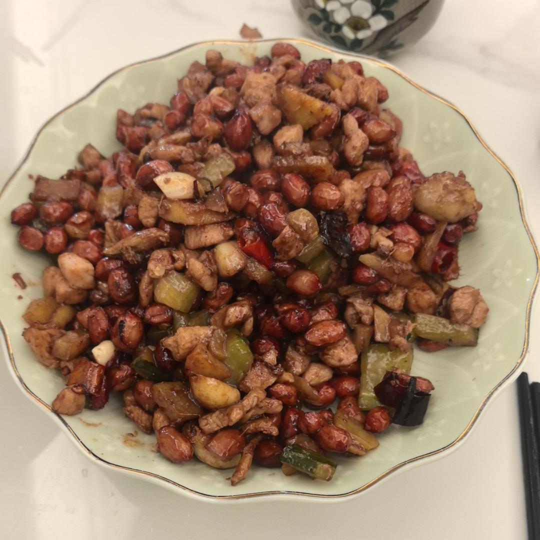 宫保鸡丁！最正宗最讲究的做法！