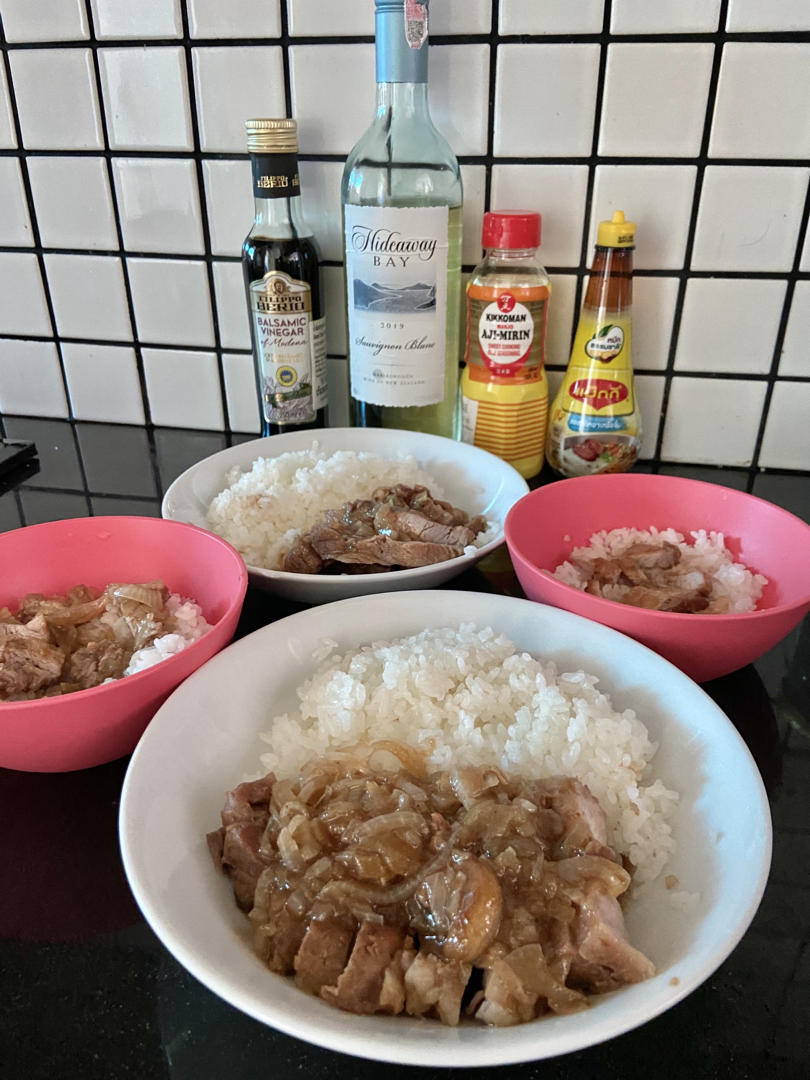 《究极懒人调味技巧，看完我把菜谱都扔了。》——
“企鹅吃喝指南”