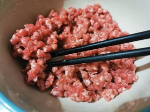小米辣牛肉炒饭（私藏版）的做法 步骤2