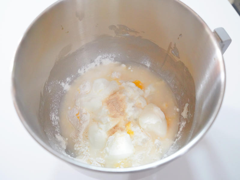 纯奶手撕吐司的做法 步骤1