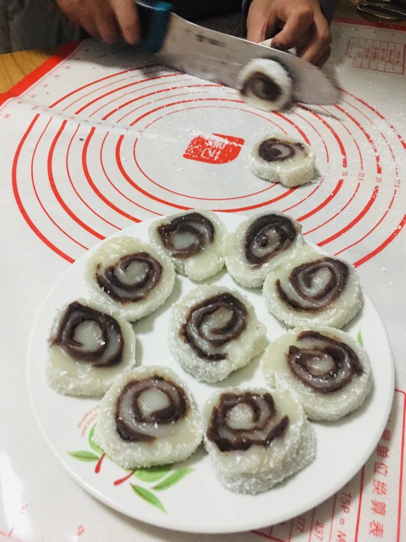 零失败！巨好吃的椰蓉豆沙糯米卷！