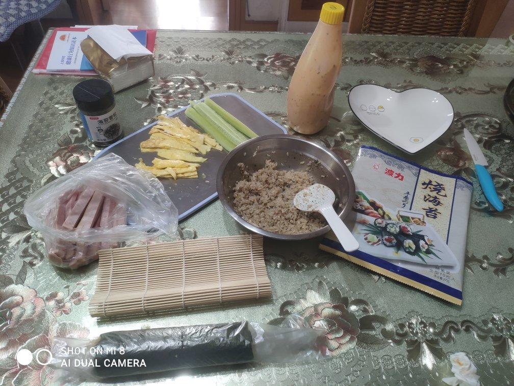 自制寿司（含寿司醋配方和超详细寿司卷法）