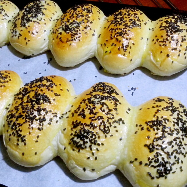 芝香肉松面包卷——里外都有料哦