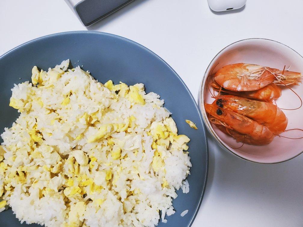 鸡蛋豆腐炒饭