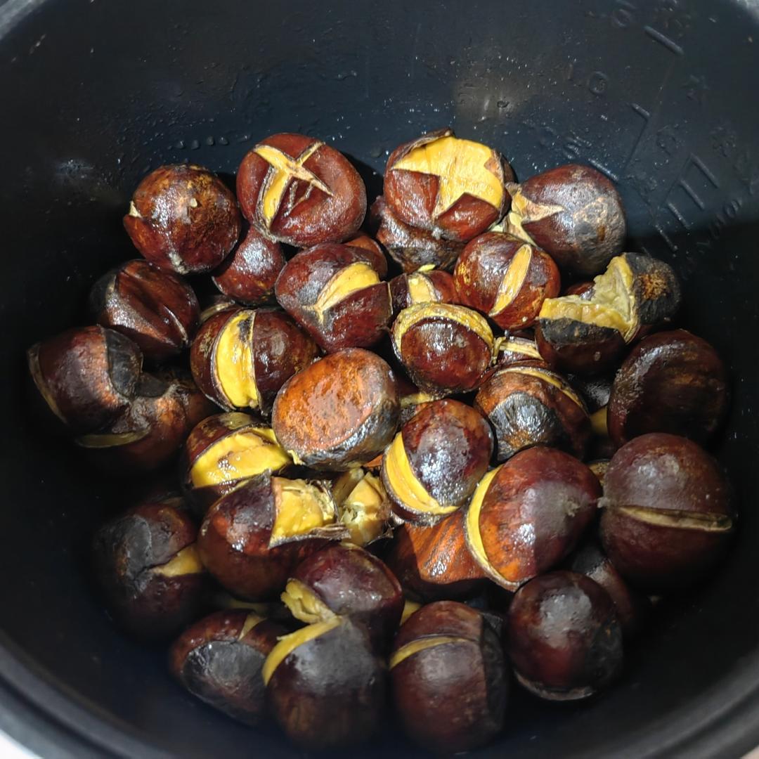 电饭煲煮栗子，栗子肉会跳出来~（内附划切口方法）