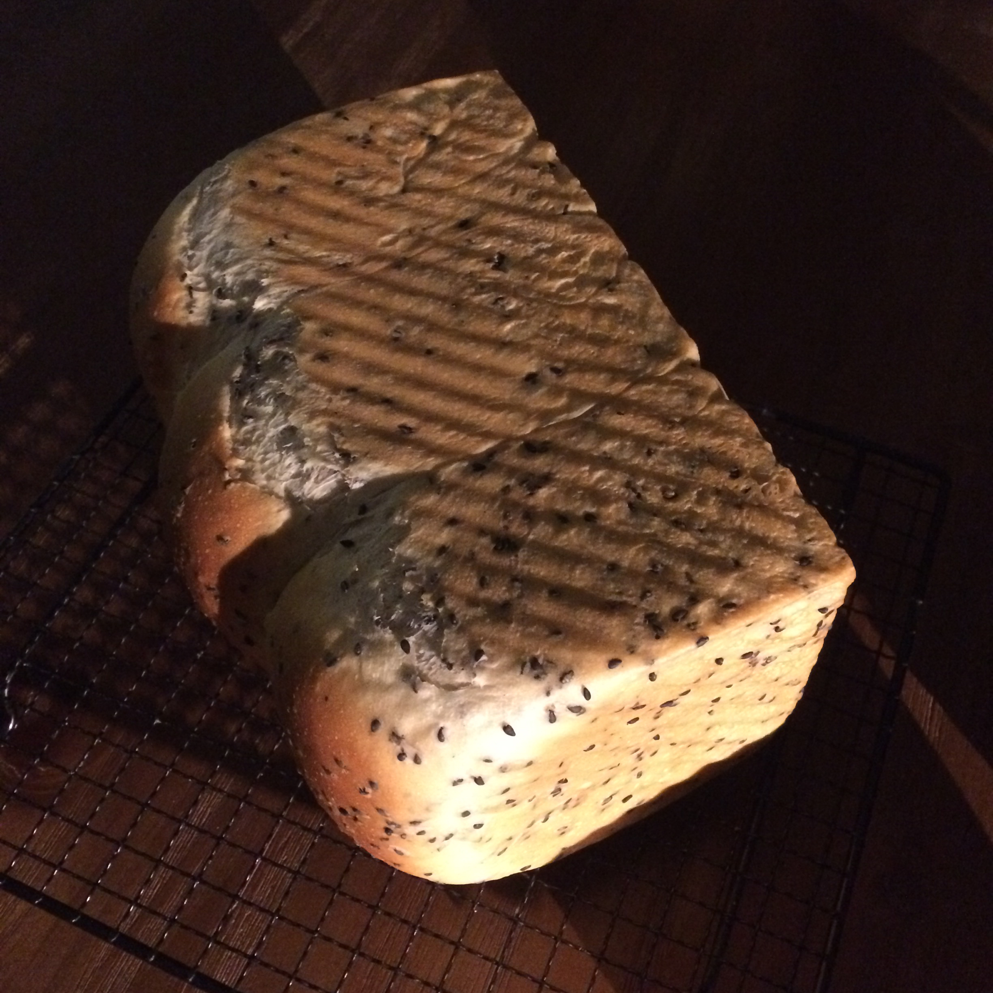 金大旺的黑芝麻吐司