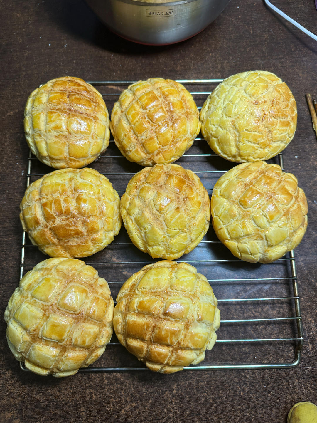 港式酥皮菠萝包