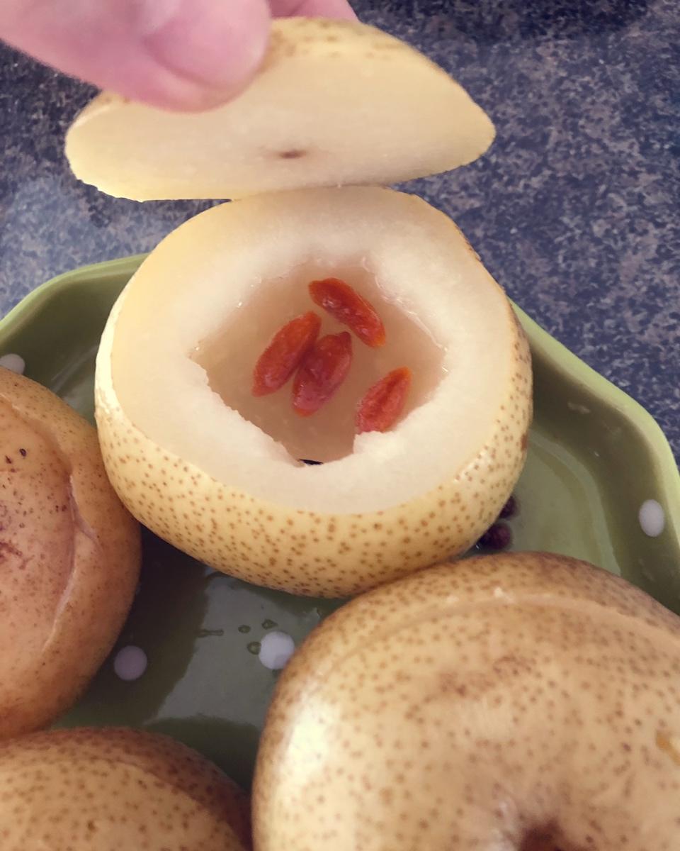 🍐冰糖枸杞炖雪梨🍐