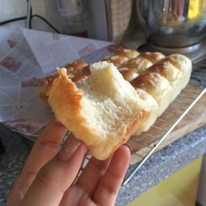 蜂蜜牛奶小餐包🍞的做法 步骤11