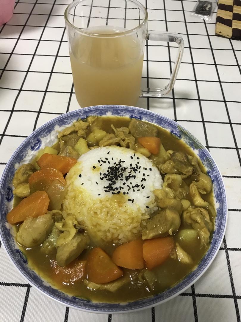 咖喱鸡肉饭
