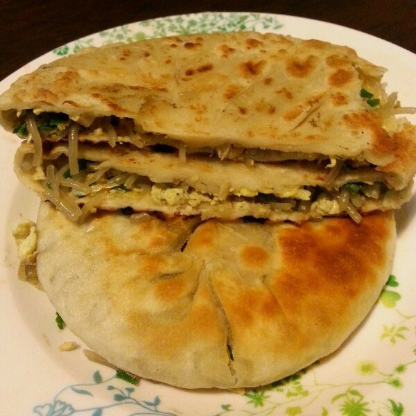 韭菜鸡蛋馅饼