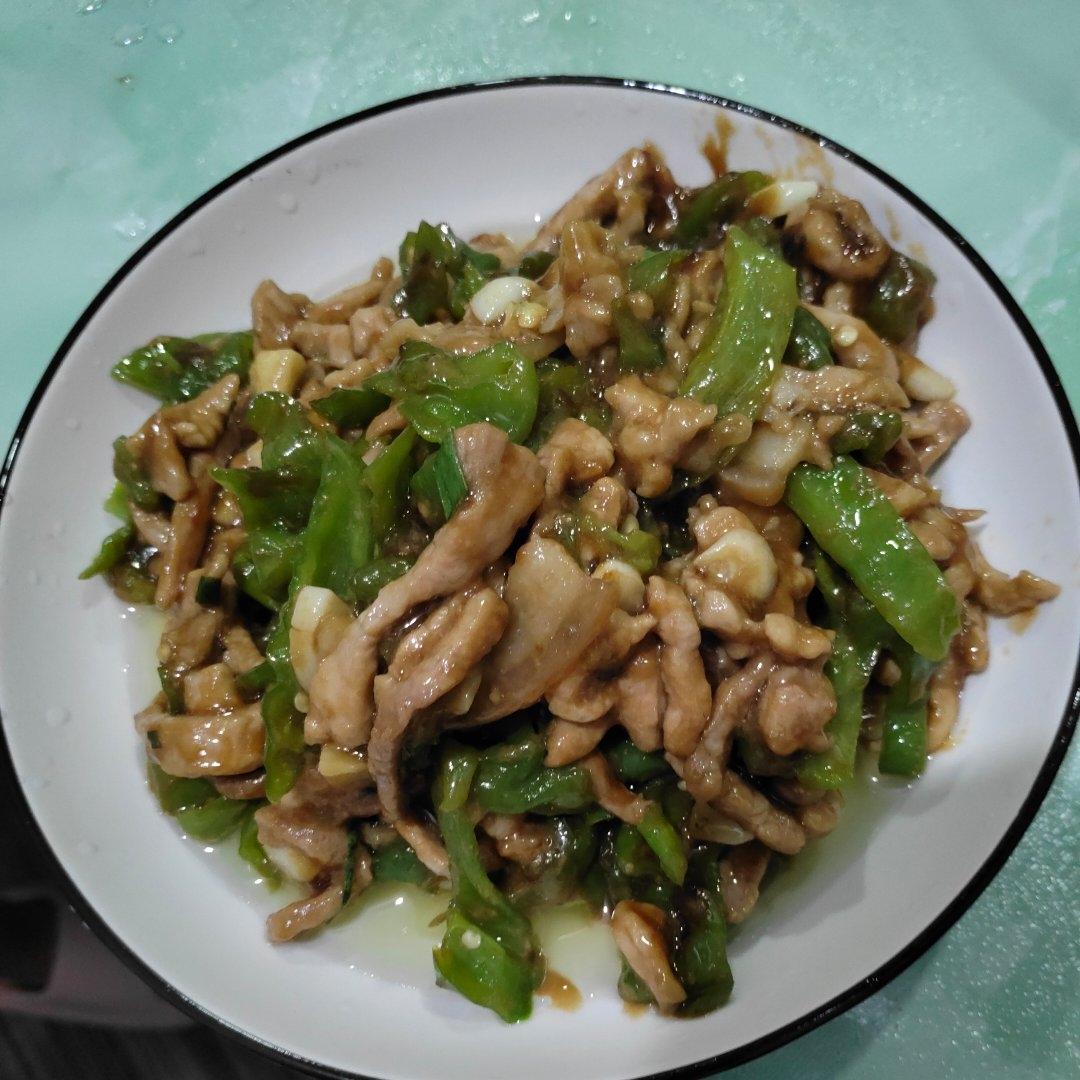 ‼️好吃到舔盘的青椒肉丝盖浇饭