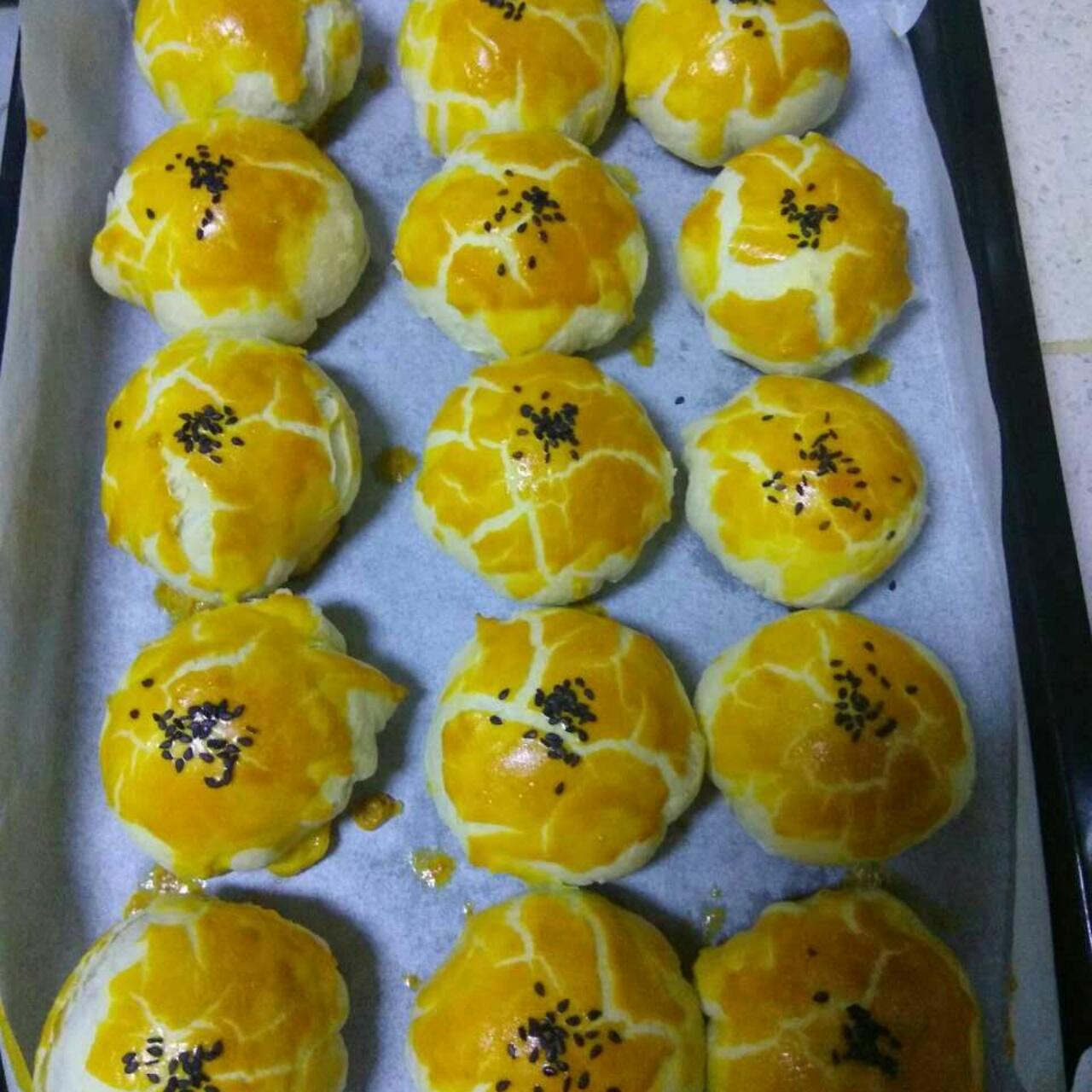蛋黄酥