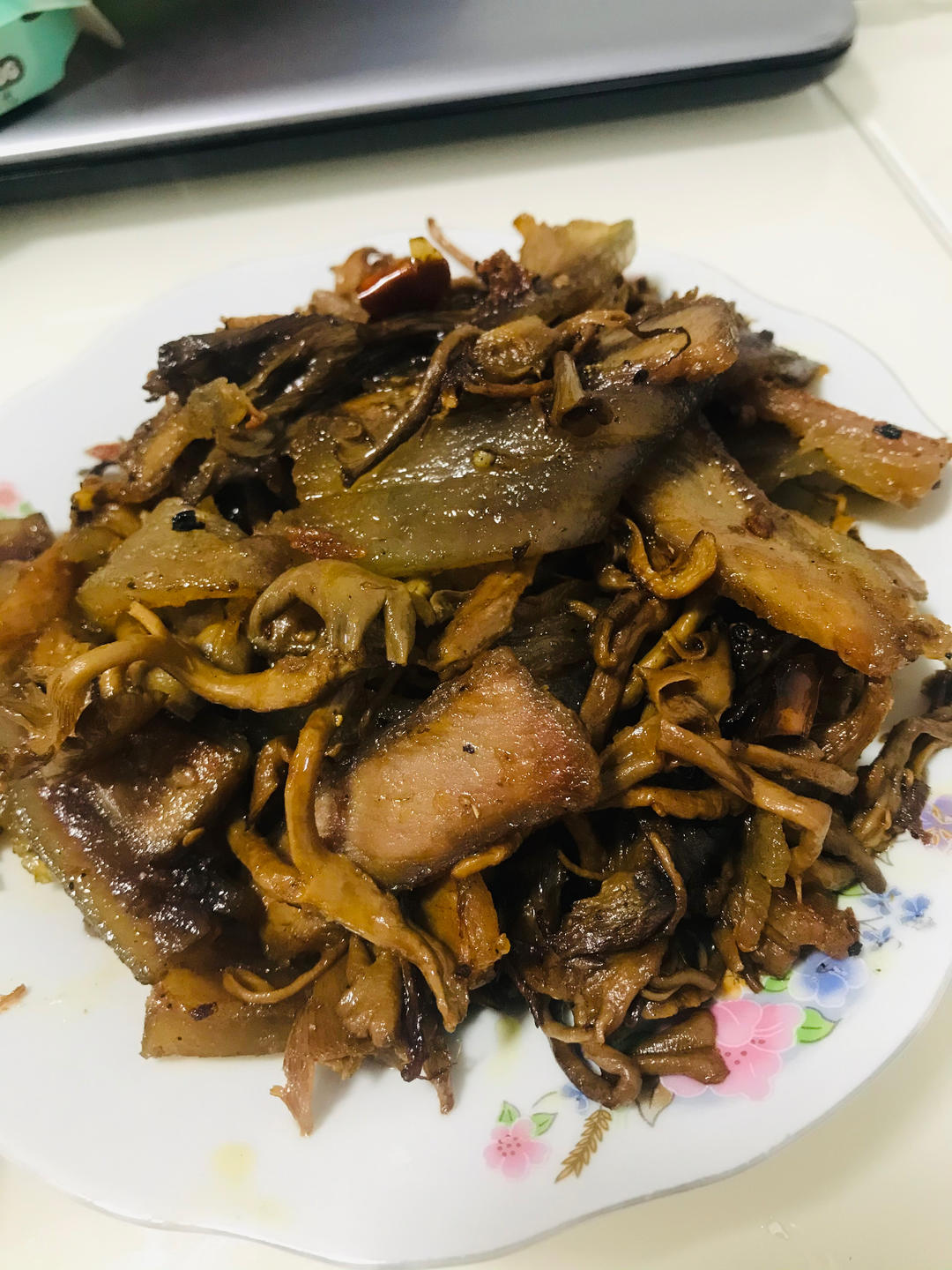 干菌炒肉