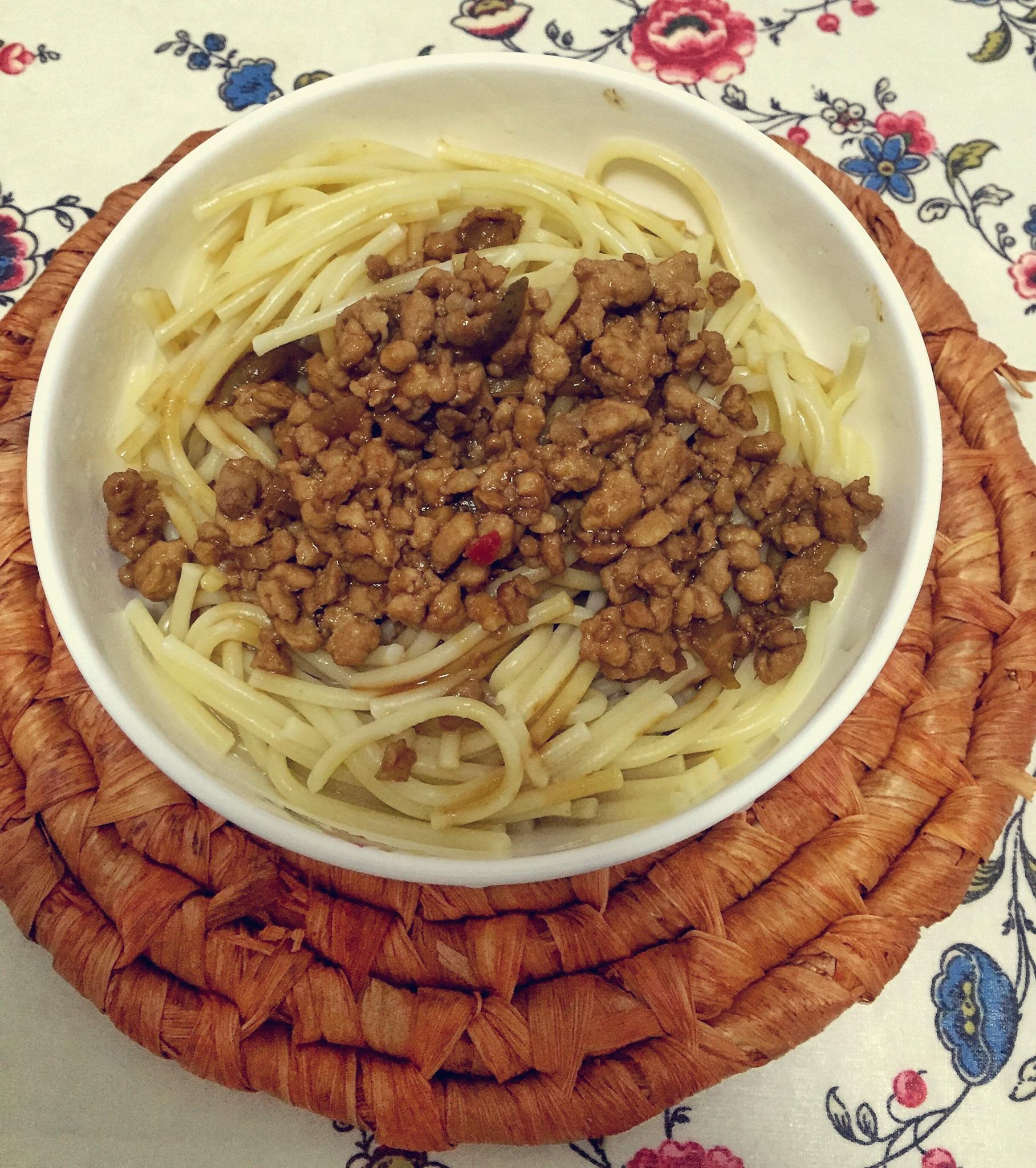 spaghetti bolognaise的做法