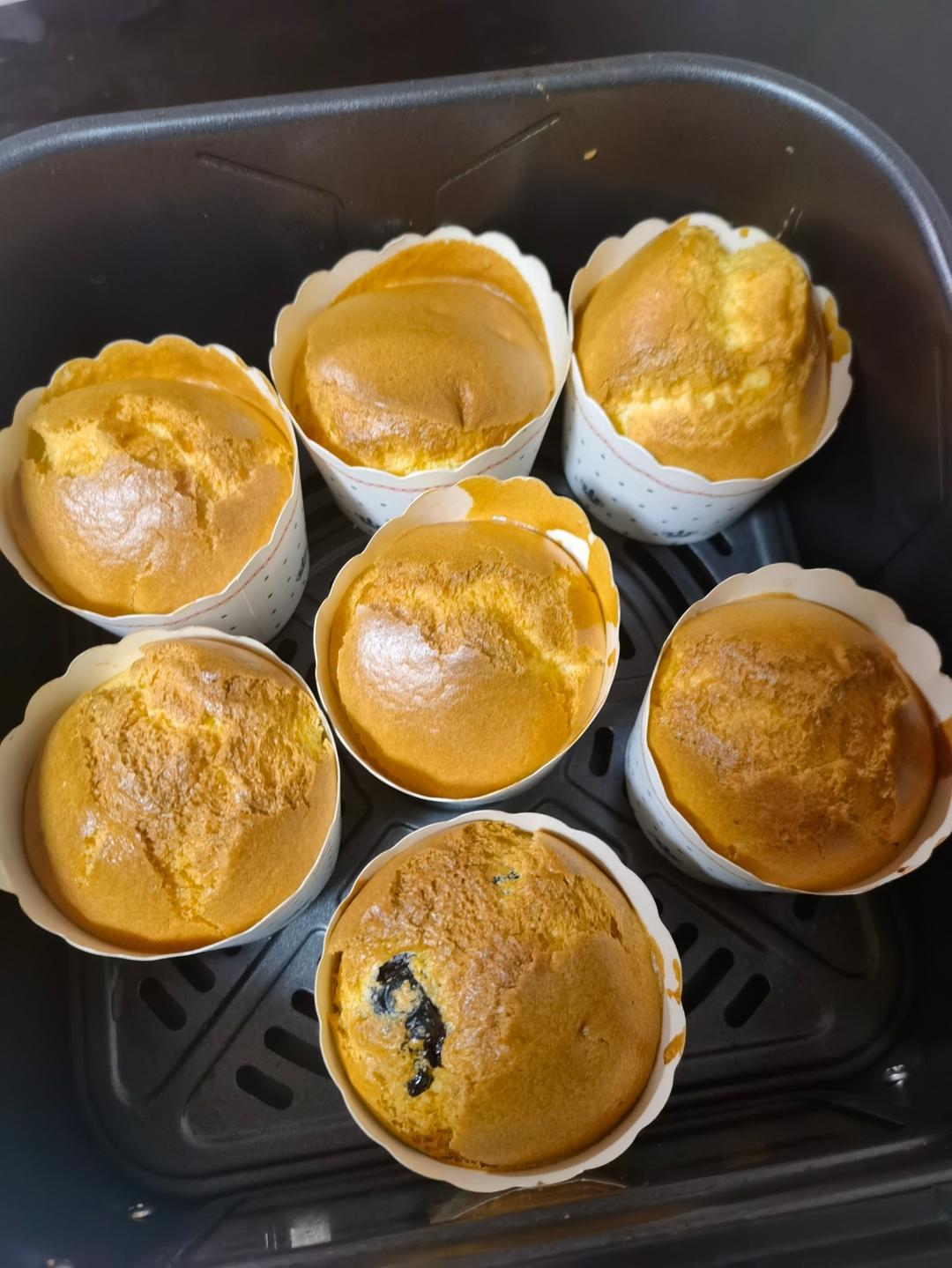 空气炸锅纸杯蛋糕