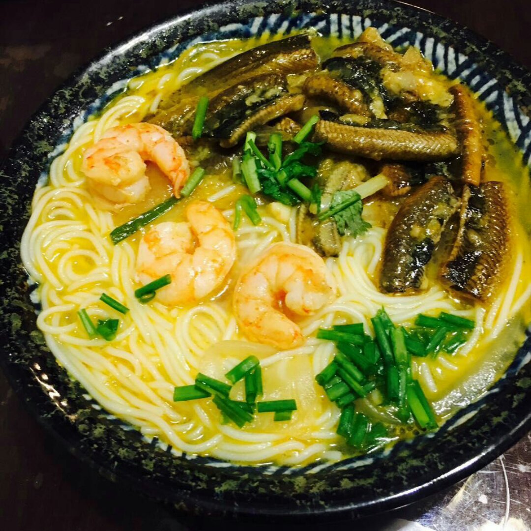 虾爆鳝面