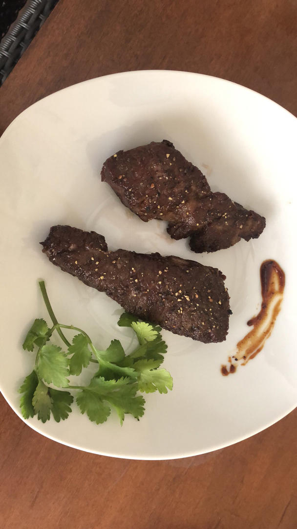 好吃到哭的煎牛排