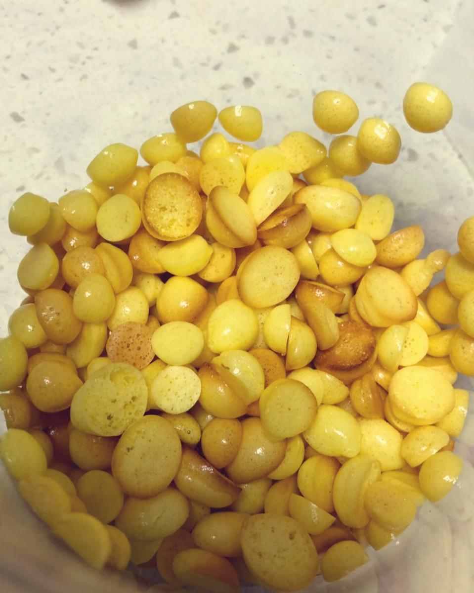 宝宝辅食系列～蛋黄溶豆