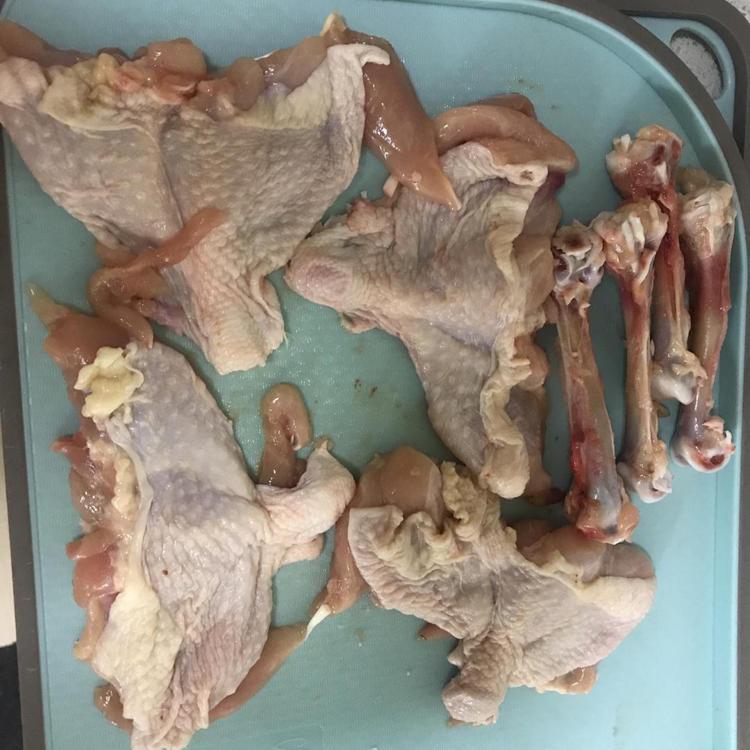 快速鸡腿去骨
