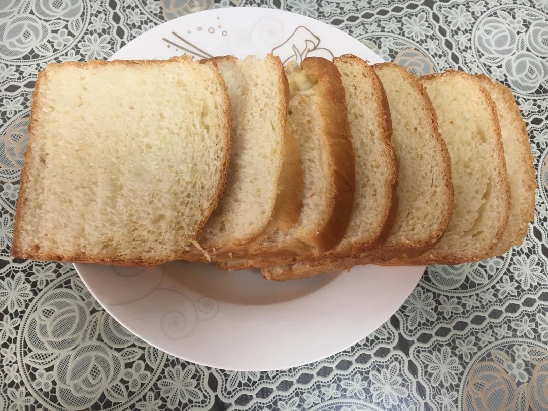 放冰箱就可以轻松出手套膜的吐司