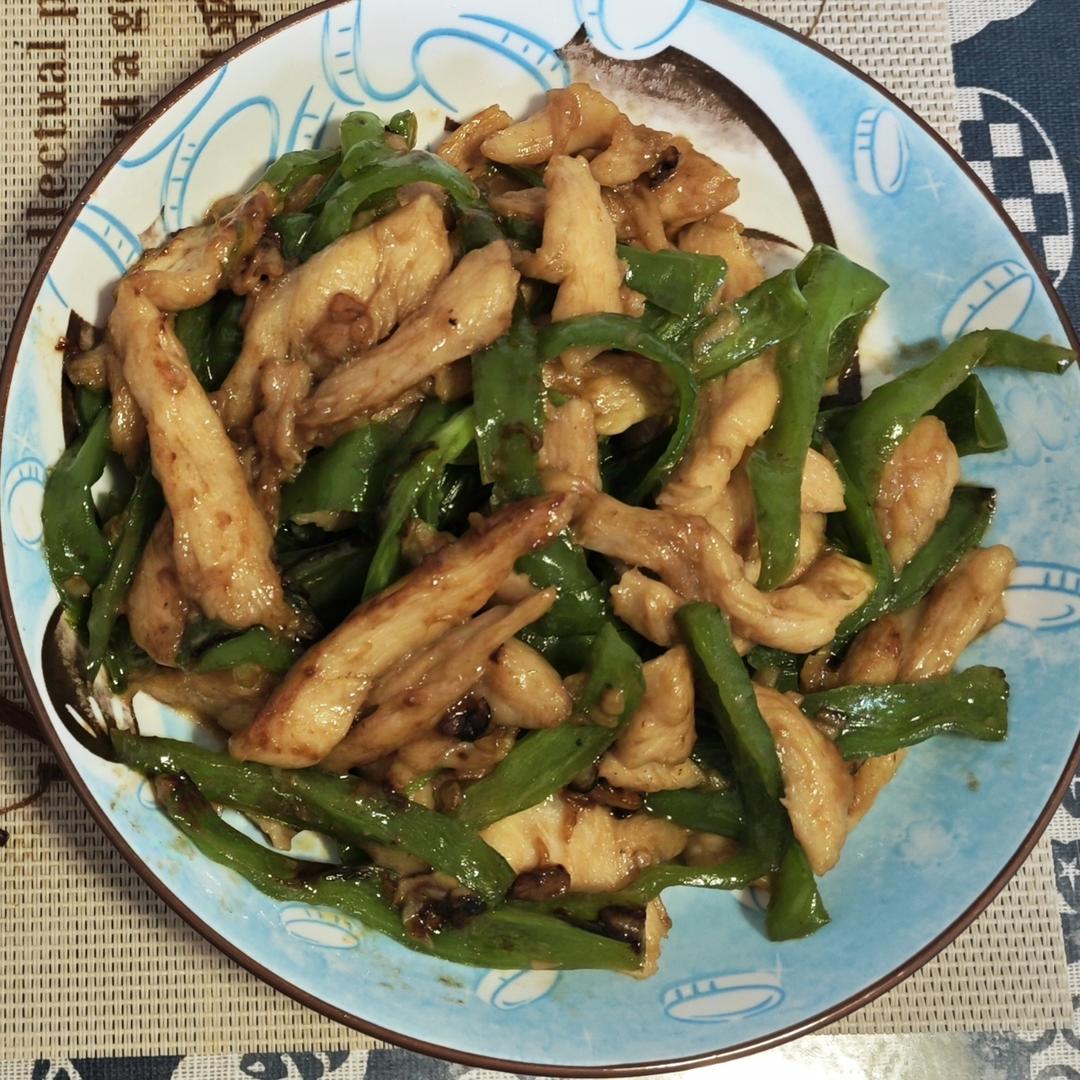 ‼️好吃到舔盘的青椒肉丝盖浇饭